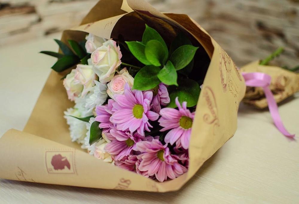 Букет цветов из: Розы и Хризантемы в Малой Дубне