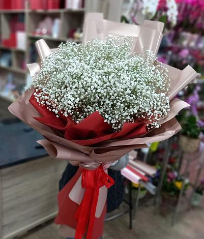 Букет цветов из: Гипсофила в Малой Дубне