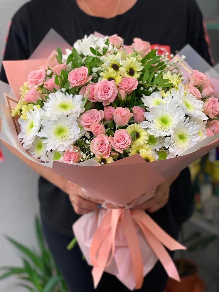 Букет цветов из: Розы и Хризантемы в Малой Дубне