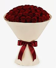 Букет 101 Бордовая роза Блэк Бакарра в Малой Дубне