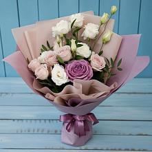 Букет цветов из:  Розы и Лизиантусы #REPLACE_PRED# Малой Дубне