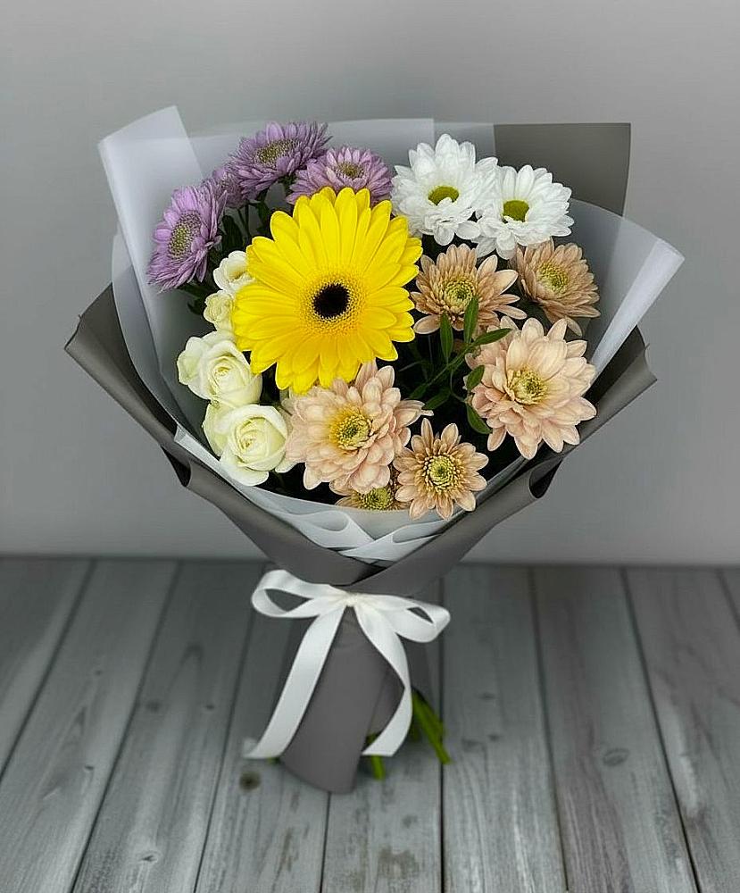Букет цветов из: Розы, Герберы и Хризантемы в Малой Дубне