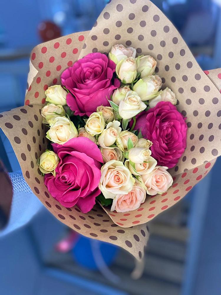 Букет цветов из: Розы в Малой Дубне