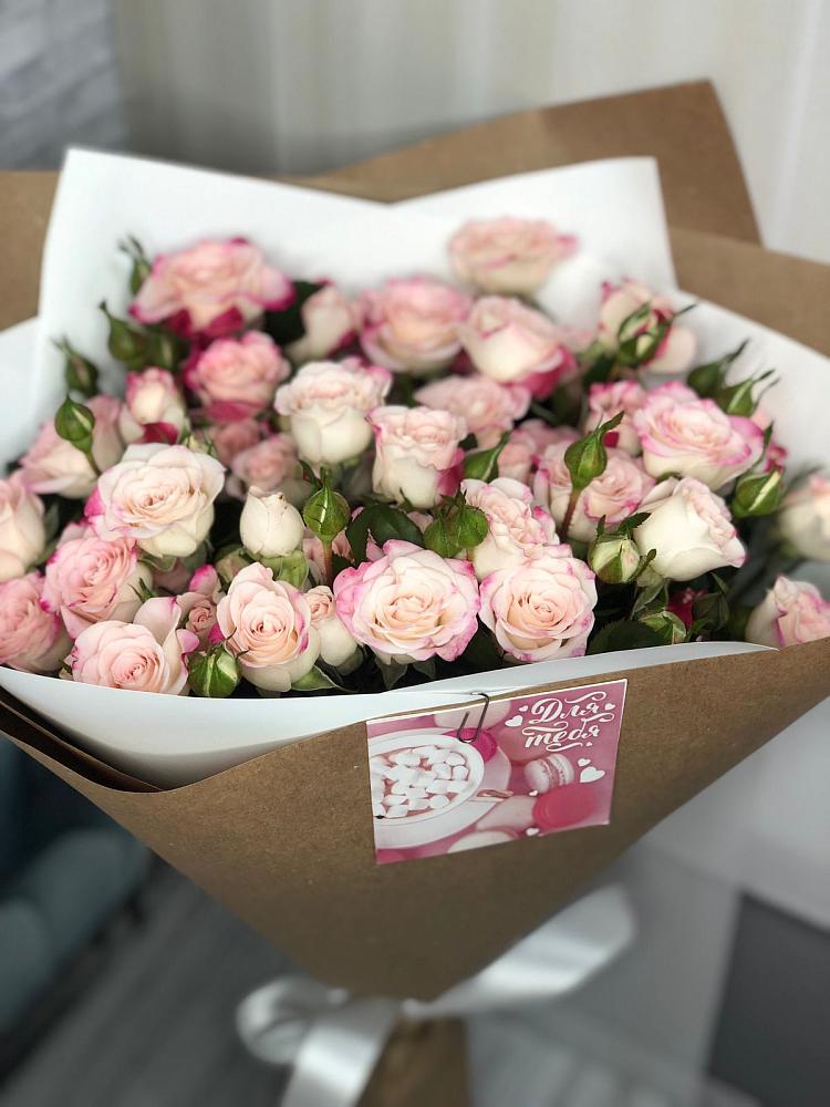 Букет цветов из: Розы в Малой Дубне