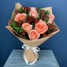 Букет цветов из:  Розы и Альстромерии в Малой Дубне