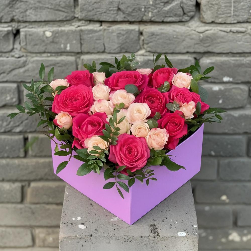 Цветочная композиция из Розы в коробке в Малой Дубне
