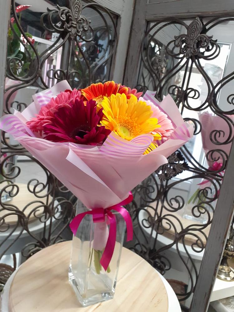 Букет цветов из: Герберы в Малой Дубне