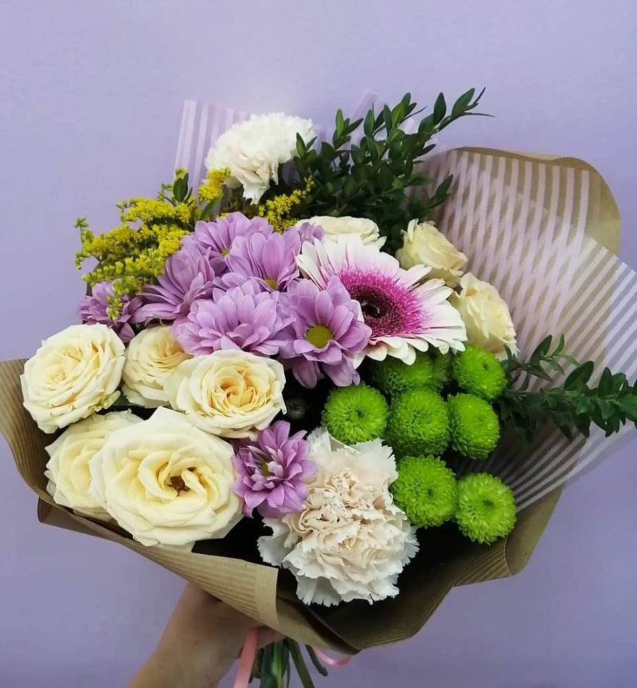 Букет цветов из: Хризантемы, Розы, Гвоздики и Герберы в Малой Дубне