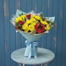 Букет цветов из:  Альстромерии и Хризантемы в Малой Дубне