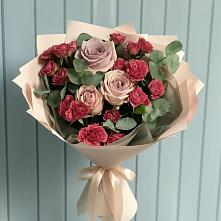 Букет цветов из:  Гвоздики и Розы в Малой Дубне