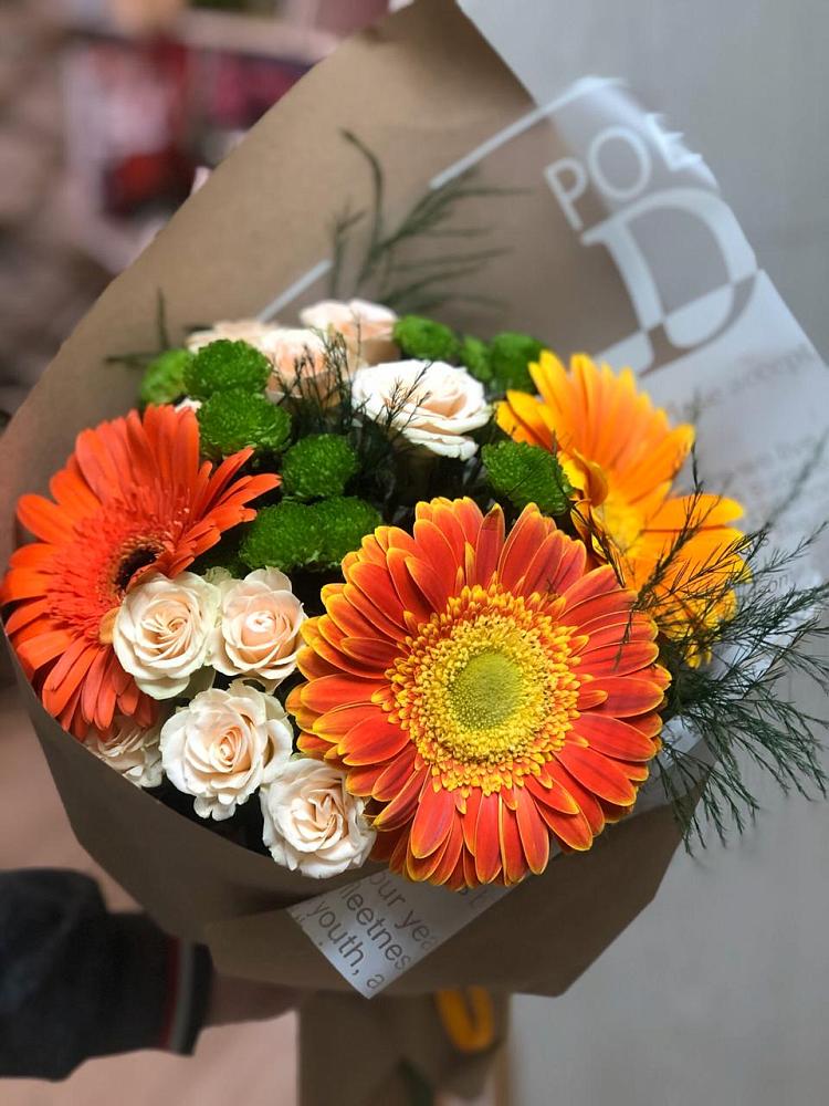 Букет цветов из: Герберы, Хризантемы и Розы в Малой Дубне