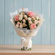 Букет цветов из:  Розы в Малой Дубне