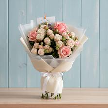 Букет цветов из:  Розы в Малой Дубне