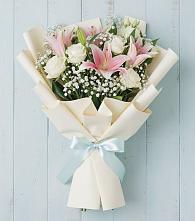 Букет цветов из:  Лилии в Малой Дубне